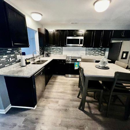 Luxury Townhome Jacksonville, Nc Esterno foto