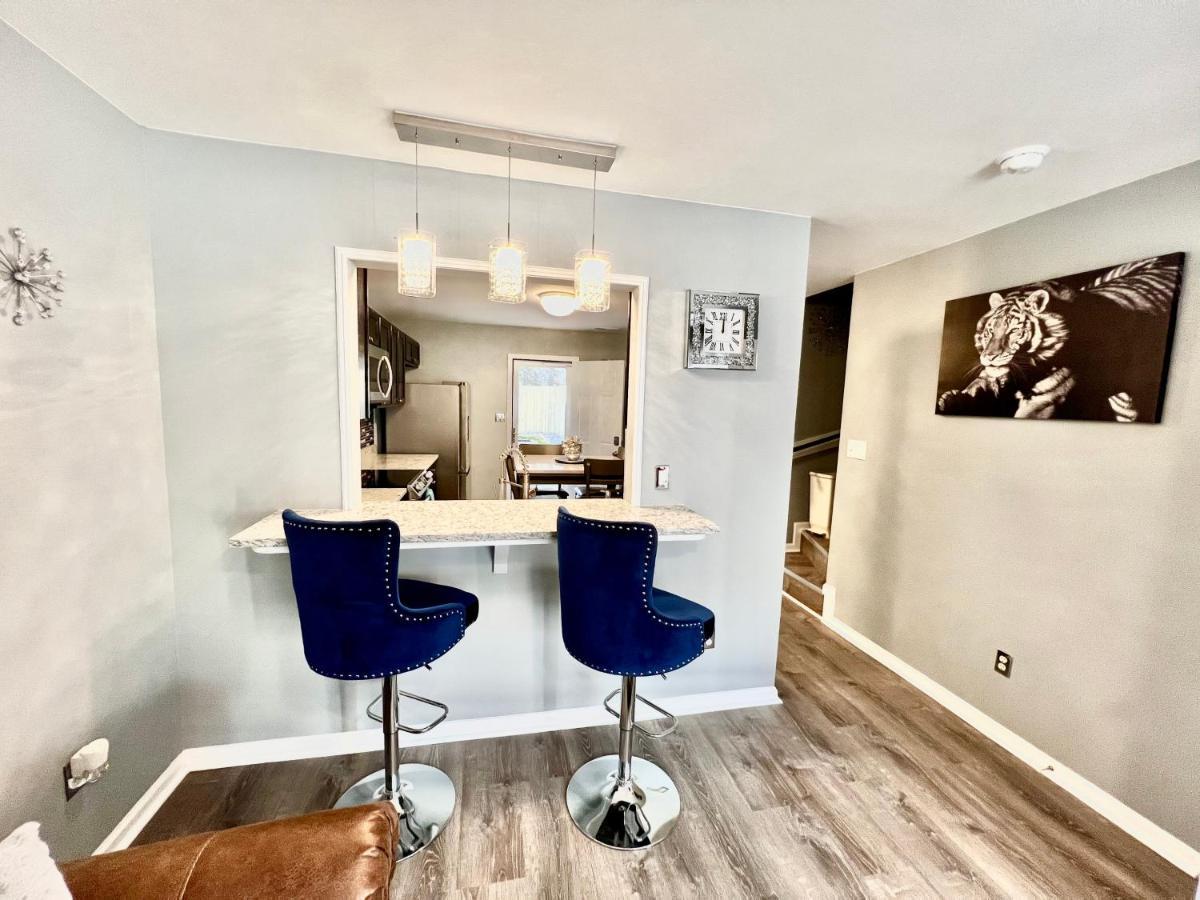 Luxury Townhome Jacksonville, Nc Esterno foto