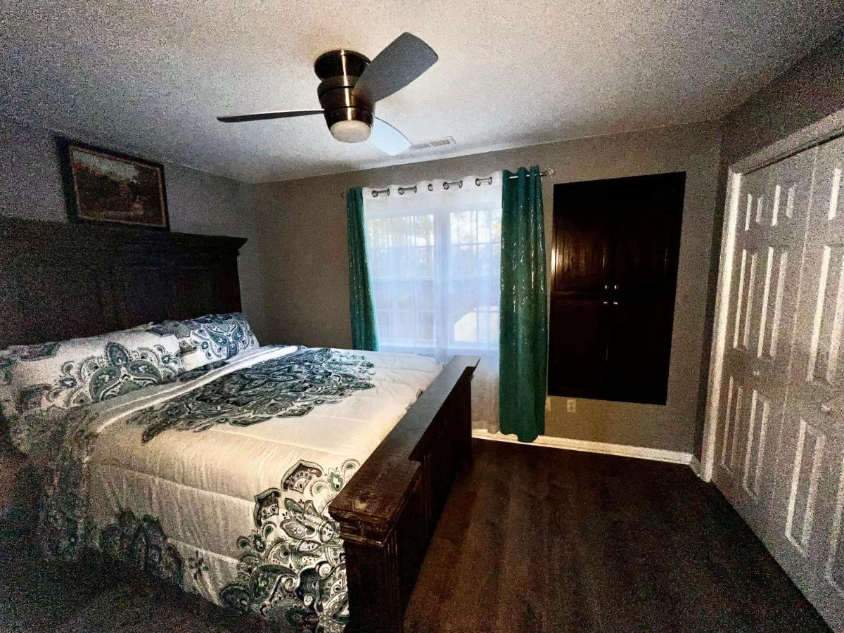 Luxury Townhome Jacksonville, Nc Esterno foto