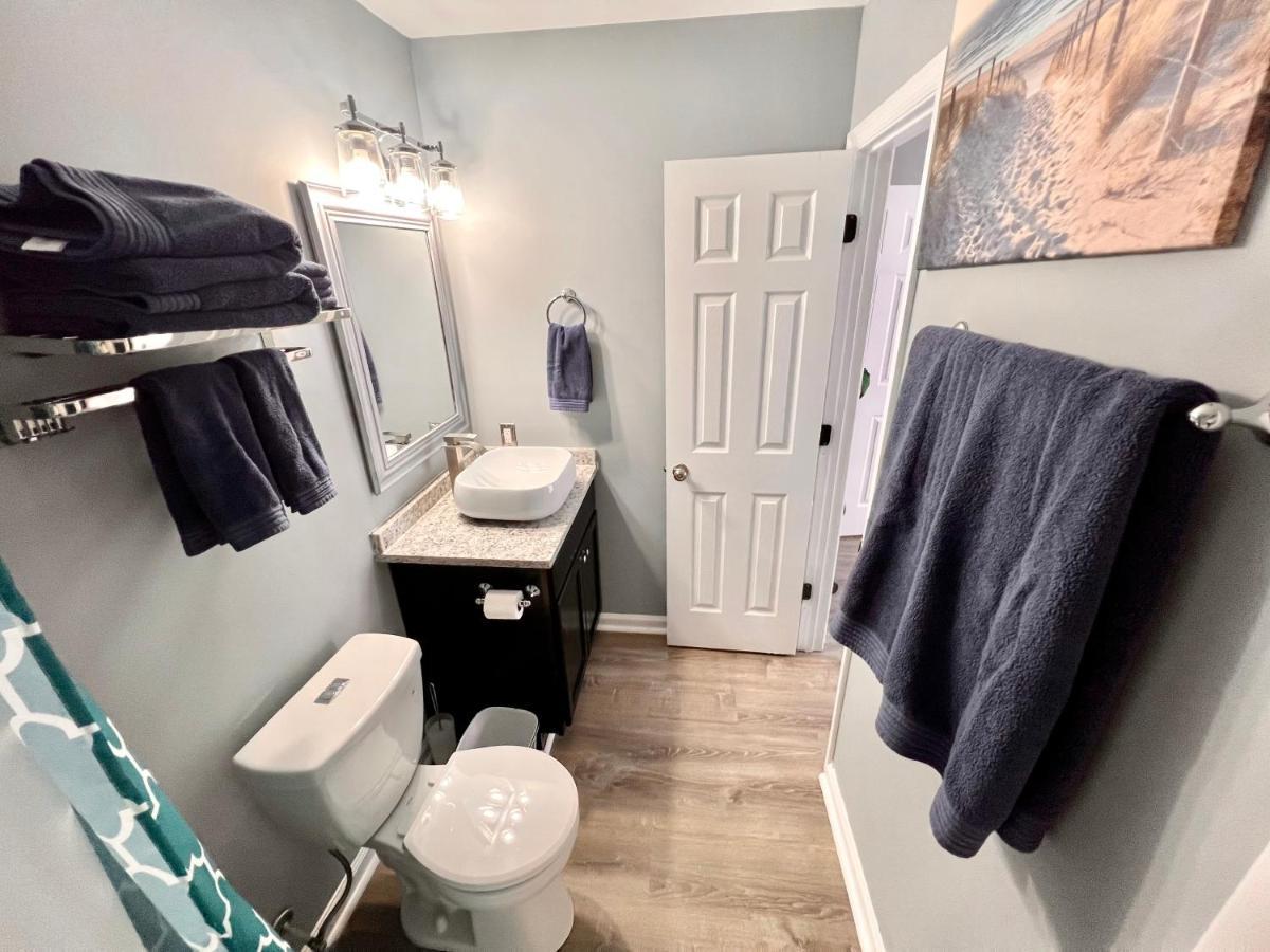 Luxury Townhome Jacksonville, Nc Esterno foto